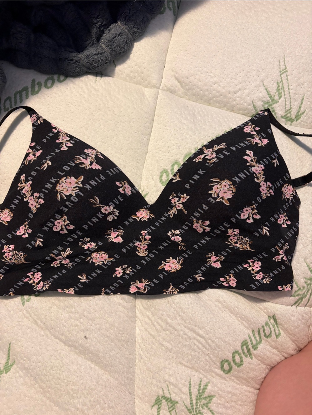 Black and floral push up bra - PINK Victoria's Secret
